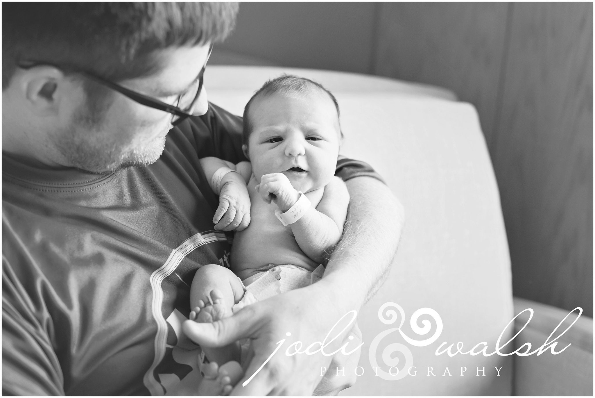 Fresh 48 Newborn Photos at Magee Hospital, Pittsburgh 