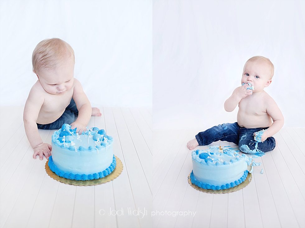 cake smash, first birthday, Pittsburgh child photographer, Jodi Walsh Photography