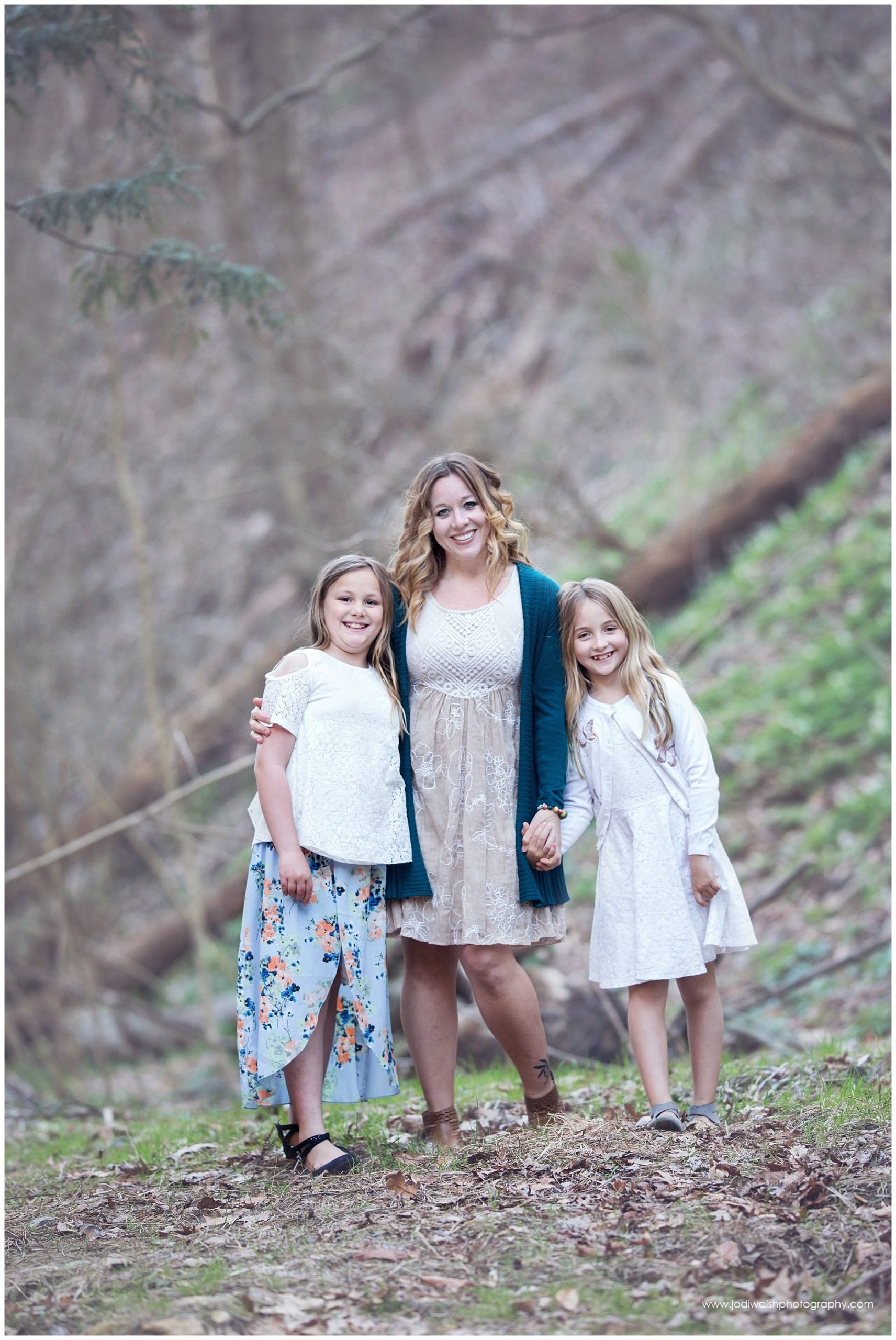 Pittsburgh area mother and daughter portrait session in wooded park